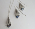 Silver-and-black-pearls-pendant-and-earrings