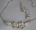 Silver-flower-necklace-and-earrings-2