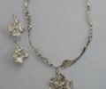 Silver-flower-necklace-and-earrings-3